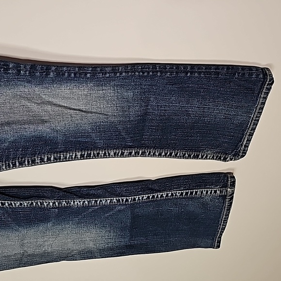 SILVER Tuesday 32x28 straight leg jeans - Picture 3 of 7
